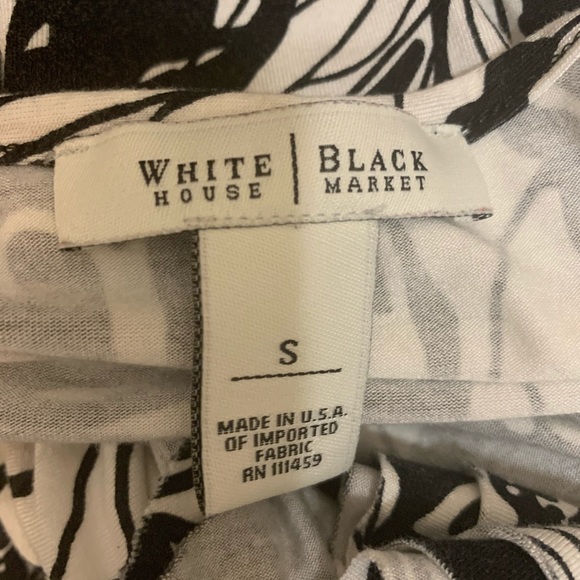 White House Black Market Floral Top - Picture 5 of 6